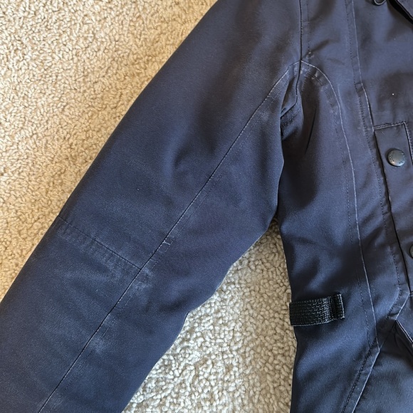 Canada Goose Women’s Shelburne Parka with Fur Hood, Navy size XS - Picture 6 of 9